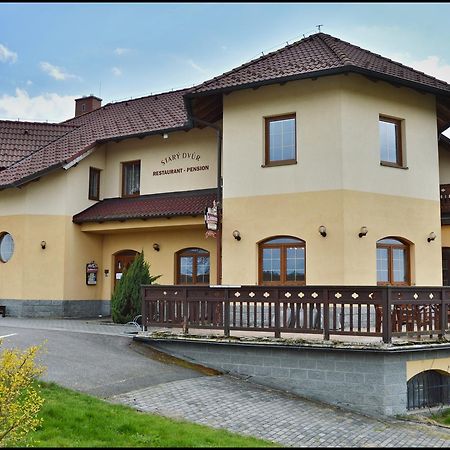 Penzion Starý dvůr Nové Dvory Esterno foto