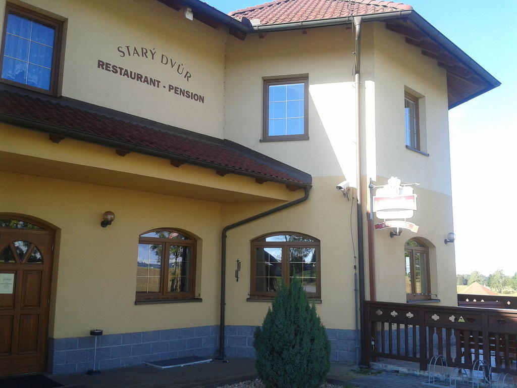 Penzion Starý dvůr Nové Dvory Esterno foto